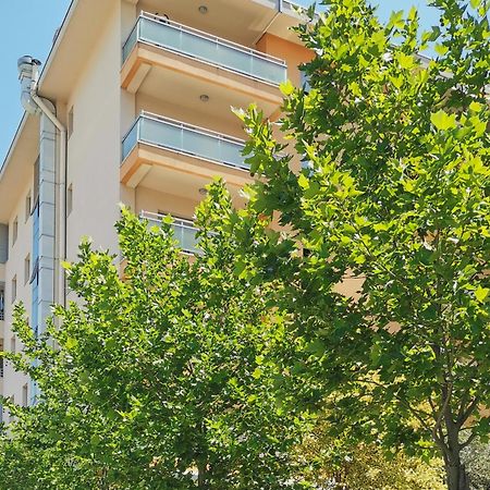 Lovely Apartment At City Quart بودغوريتْسا المظهر الخارجي الصورة