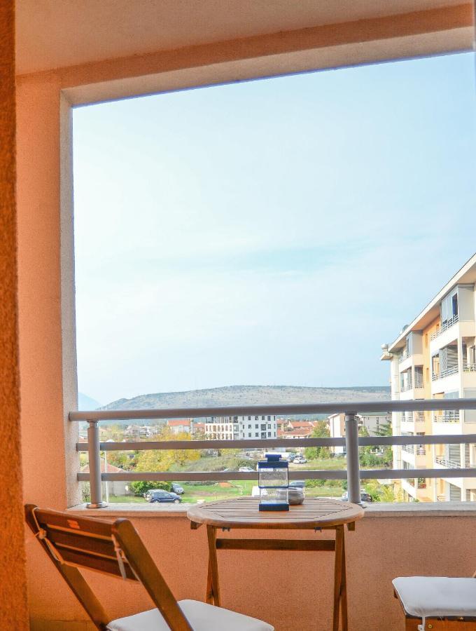 Lovely Apartment At City Quart بودغوريتْسا المظهر الخارجي الصورة