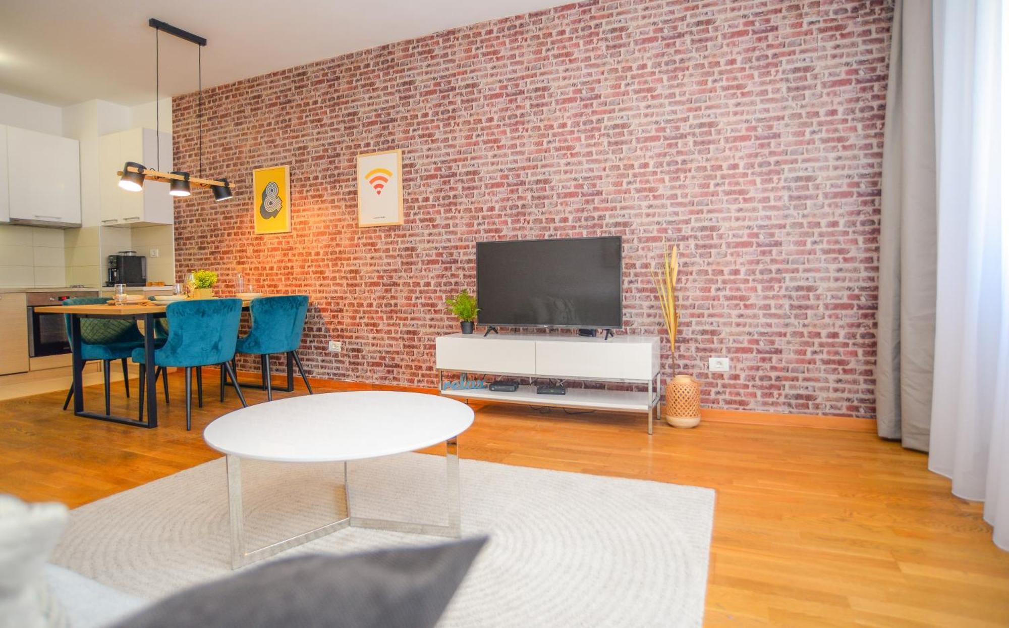 Lovely Apartment At City Quart بودغوريتْسا المظهر الخارجي الصورة